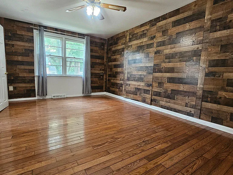 328 Rees Dr — Photo 20