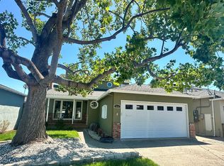 1441 Oakhurst Ave, San Carlos, CA 94070