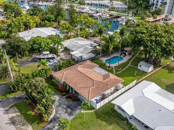 2700 NE 16th Street, Pompano Beach, FL 33062