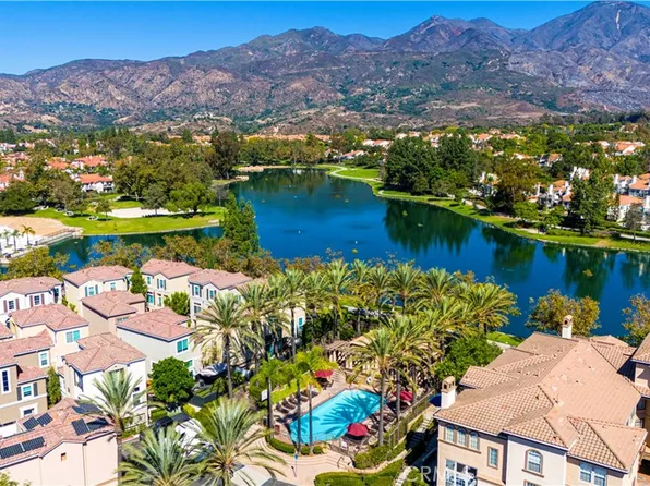 132 Montana Del Lago Dr, Rancho Santa Margarita, CA 92688