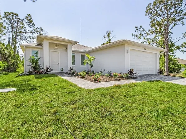 162 Apollo Dr, Rotonda West, FL 33947