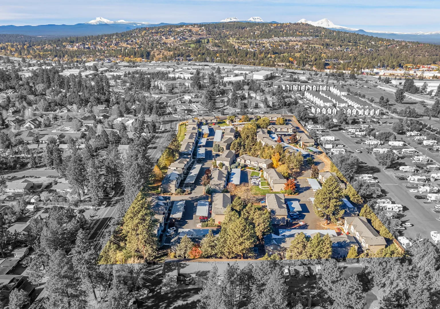 Mountain Glen Apartments — Photo 1