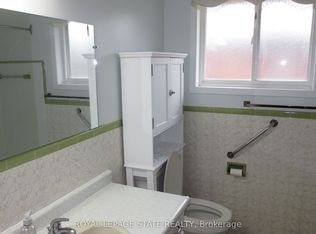 22 Catalina Dr, Hamilton, ON L8G 2M5