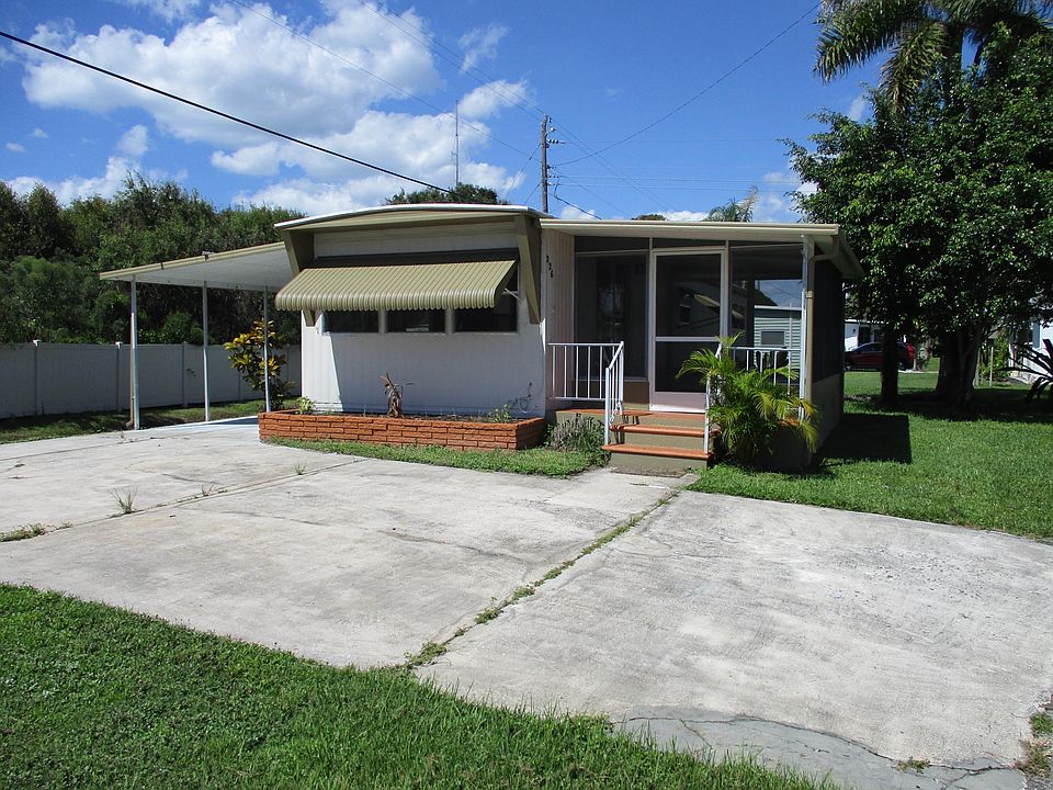 1st image of 899 Venetia Bay Blvd