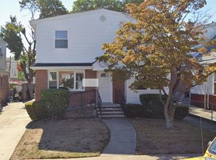 7752 252nd St, Bellerose, NY 11426