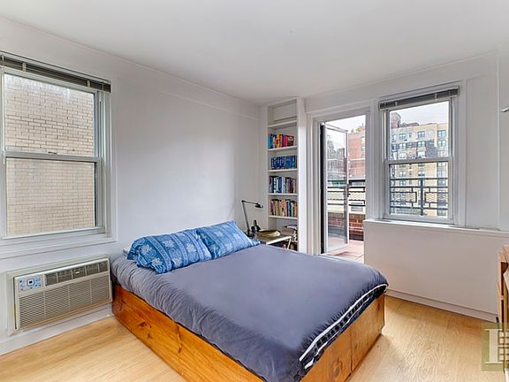 5th image of 144 E 84th St APT 11B