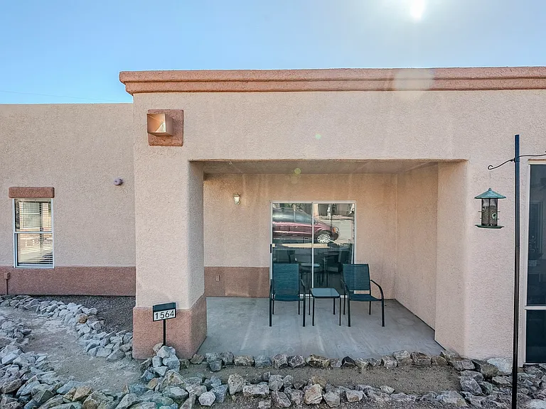 1564 N Paseo La Tinaja — Photo 32