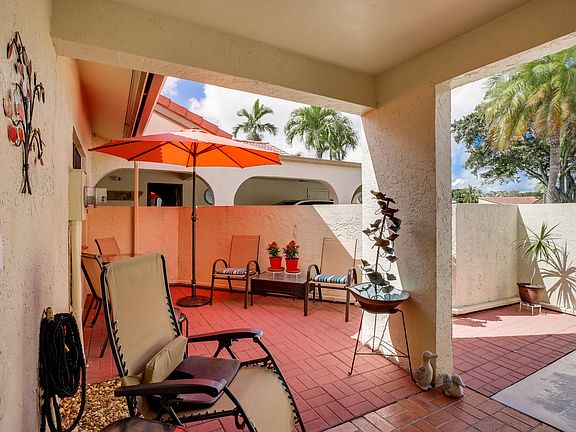 5th image of 5730 Parkwalk Cir E