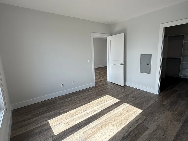 228 Park Ave — Photo 12