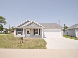 1834 Old Madisonville Rd, Henderson, KY 42420