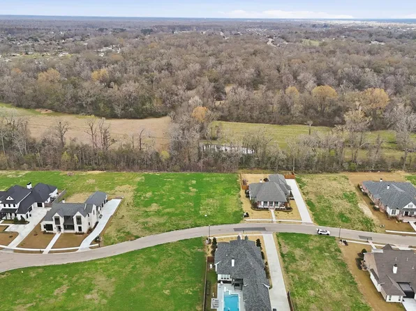 36162 Westin Ridge Dr, Geismar, LA 70734