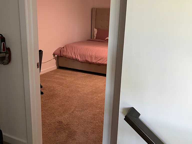 144 Hanford Ln — Photo 34