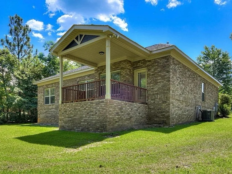 221 NW Grand Oaks Way — Photo 10