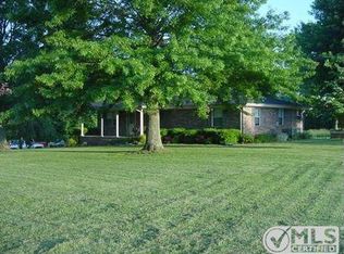 430 Cave Hollow Rd, Lafayette, TN 37083