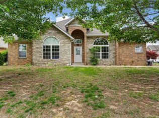 306 Camelot, Rogers, AR 72756