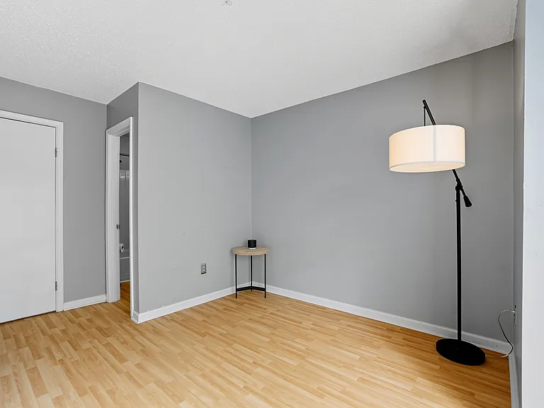 4658 Genoa Cir — Photo 27