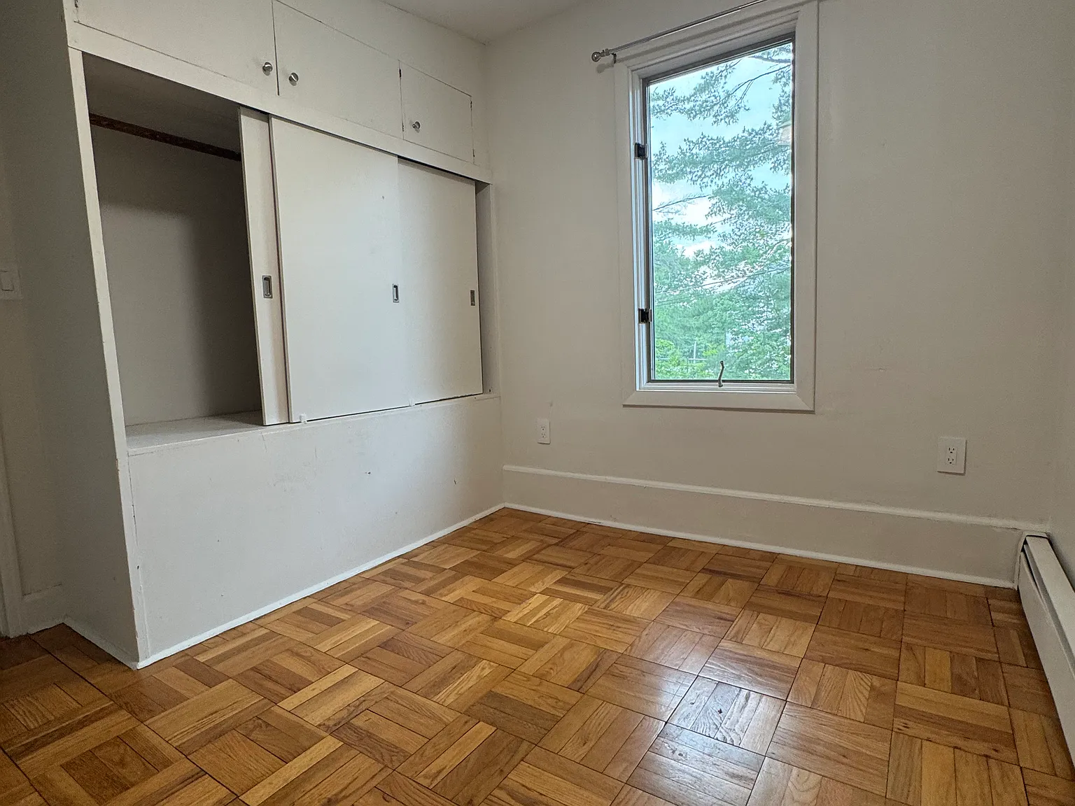 3 bed, 1300 sqft, $1,875 — Photo 4