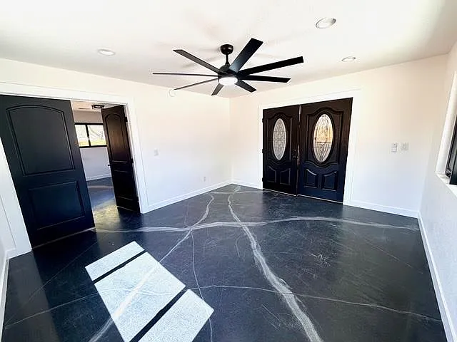 239 Nancy St — Photo 13