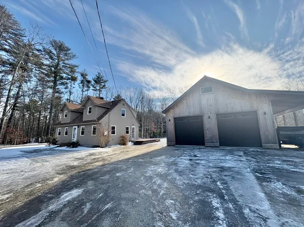 1102 Cape Road, Hollis, ME 04042