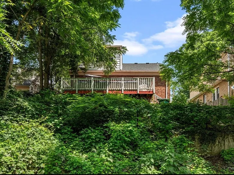 3445 Oak View Pl — Photo 40