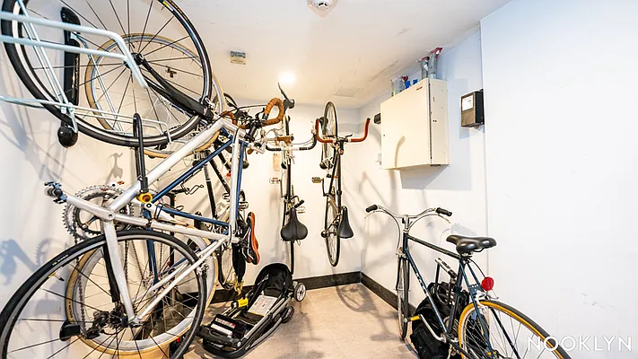 Rented by Nooklyn NYC LLC | media 40