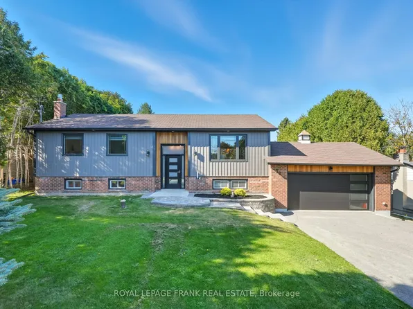 22 Young St, Uxbridge, ON L9P 1B9