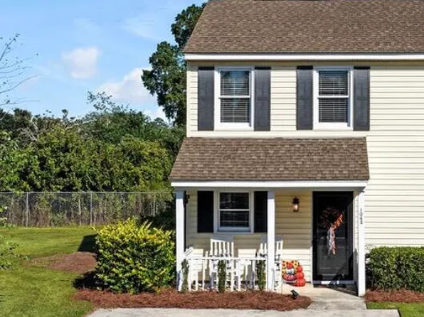 106 Lullwater Drive Unit B, Wilmington, NC 28403