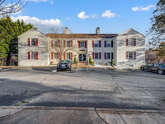 5th image of 2940 Rivermont Ave APT 18