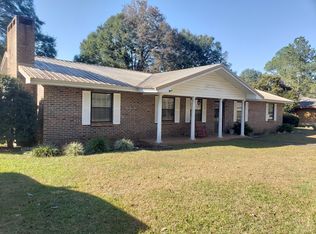 1107 N Trinity St, Geneva, AL 36340