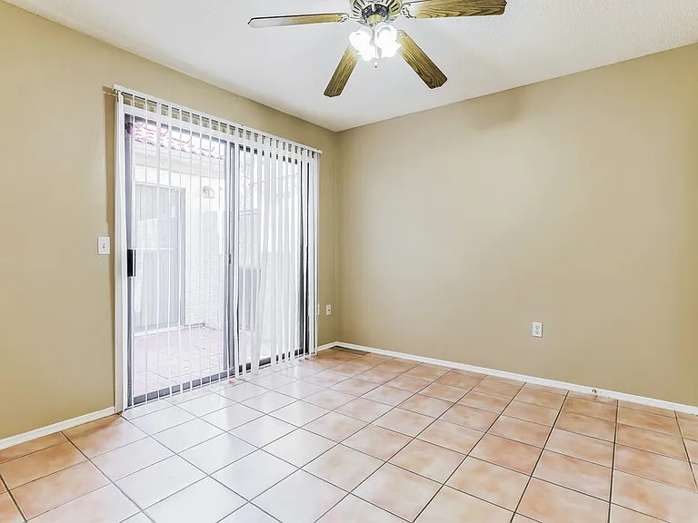 549 N Granite St — Photo 14