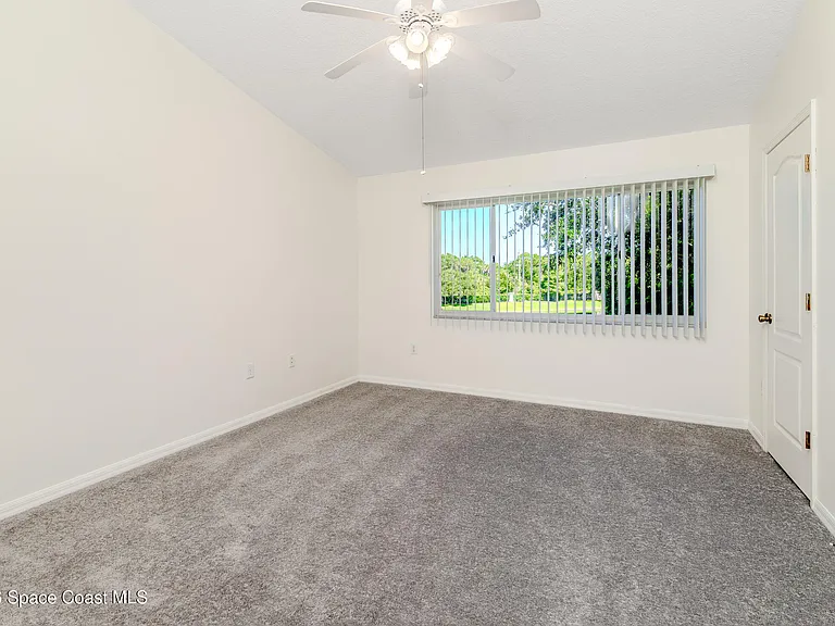 518 Steeplechase Ln — Photo 19