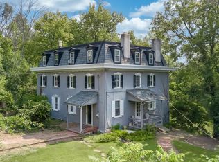 16 Barndt Rd, Telford, PA 18969