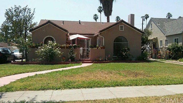 1st image of 1916 N Sierra Way