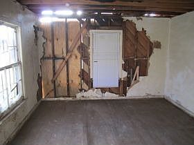 3rd image of 1535 Presidio Ave