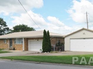 803 Lauder Ave, Bartonville, IL 61607