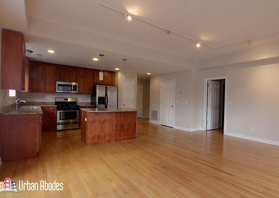 1st image of 1858 N Damen Ave Ste 3E