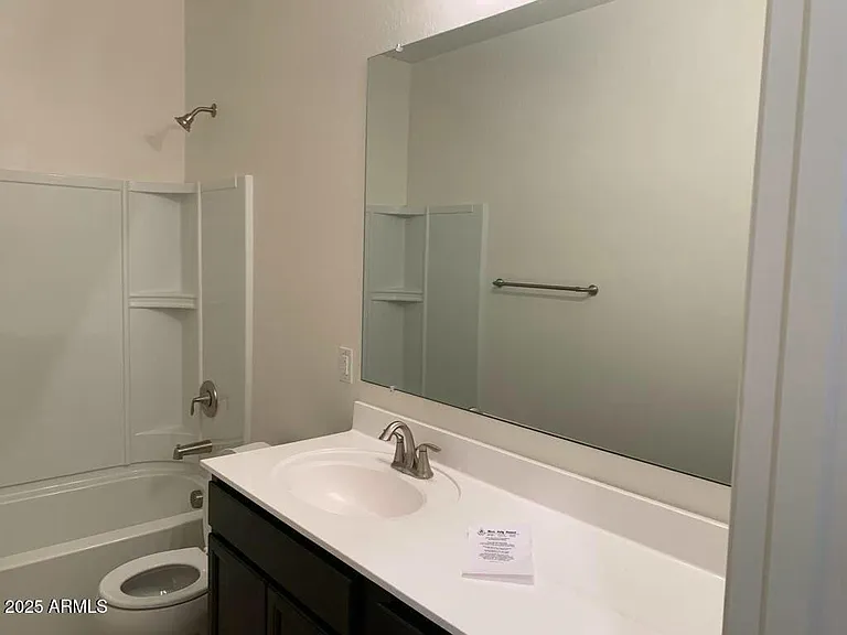 341 E Rio Pl — Photo 6