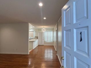 1712 Barry Ave APT 1, Los Angeles, CA 90025