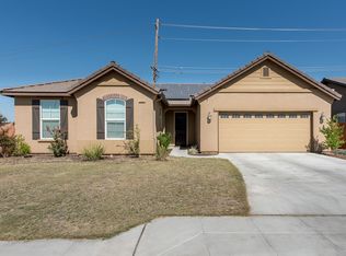 5569 E Edna Ave, Fresno, CA 93727