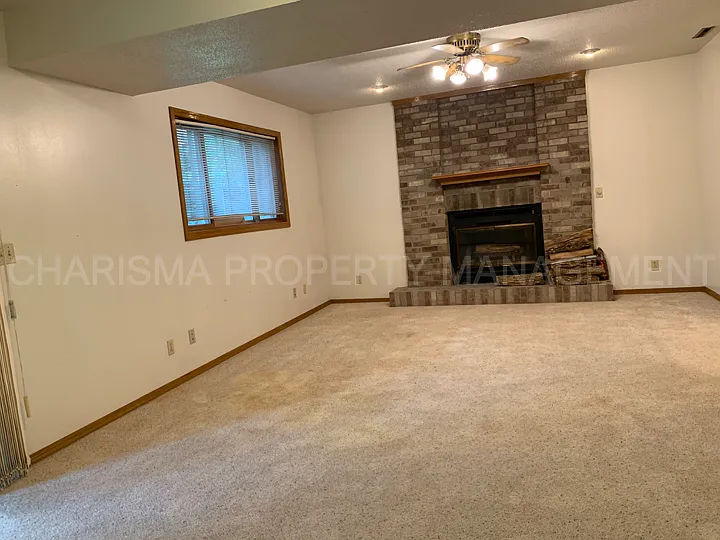 2509 S Groveland Ave — Photo 22