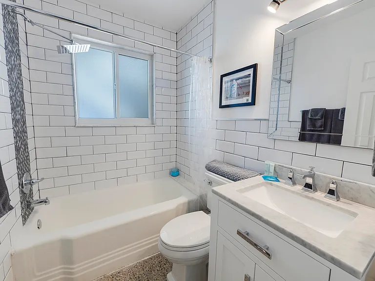 1258 Beach Rd #9 — Photo 4