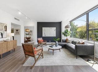 15 Greenway Plz Unit 3A, Houston, TX 77046