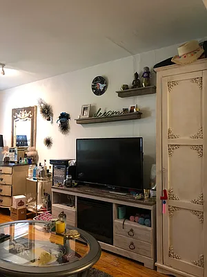 Rented by Compass | media 10