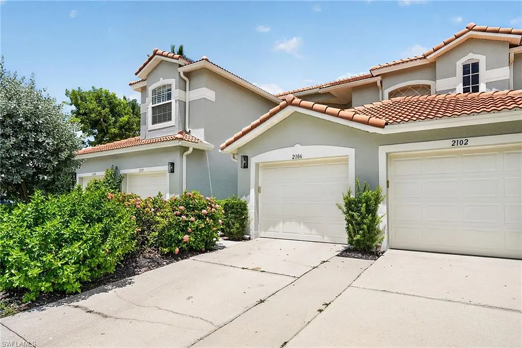 2 bed, 2.0 bath, 1378 sqft, $5,500 — Photo 2