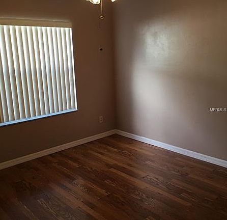 5th image of 938 Loma Bonita Dr