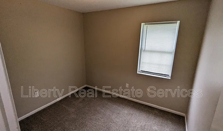 1100 Pineland Ave #3H — Photo 7