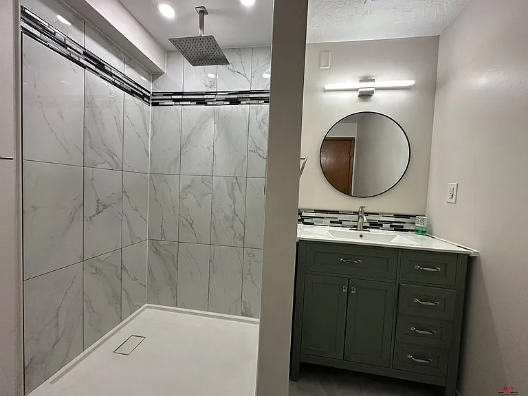 1839 W Arlington Cir — Photo 39