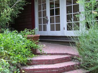 1262 N Topanga Canyon Blvd, Topanga, CA 90290