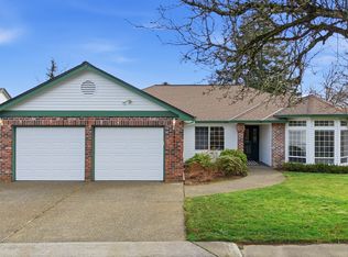 2652 SW Phyllis Dr, Gresham, OR 97080