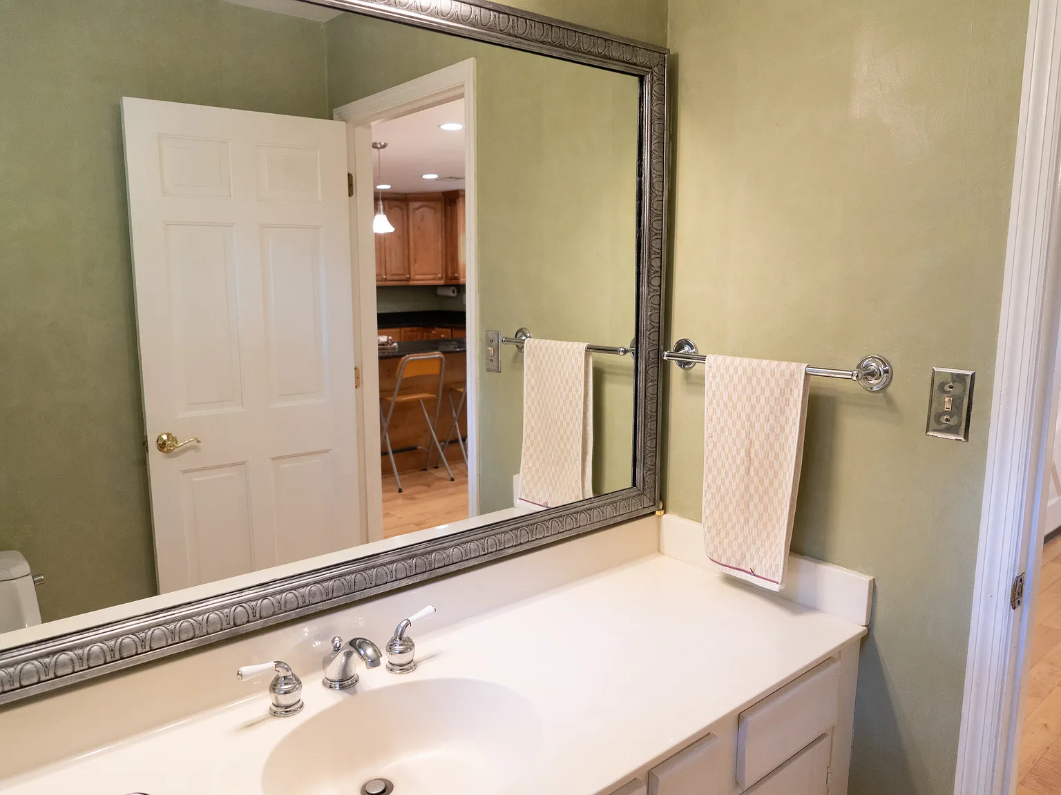 745 Nile Drive Alpharetta, GA 30022 - 1 — Photo 2